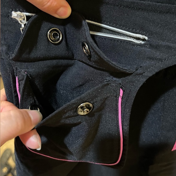 Black and pink utility stretch adjustable raver skirt with pockets - Picture 8 of 8